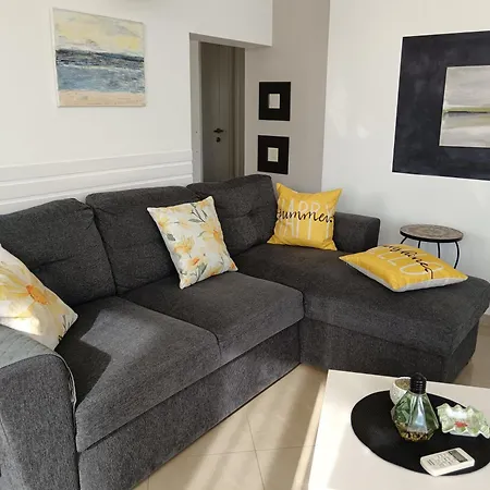 Adorable House Lilla-with Pool-near Old Town *